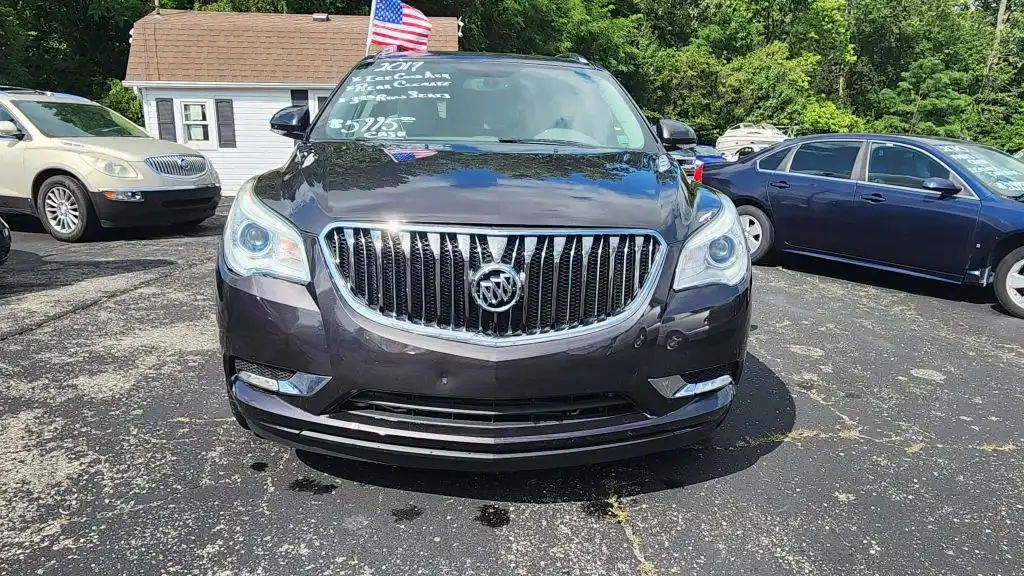 2017 Buick Enclave Convenience's photo