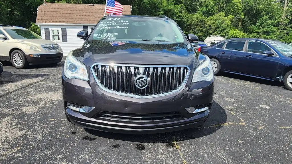 2017 Buick Enclave Convenience's photo