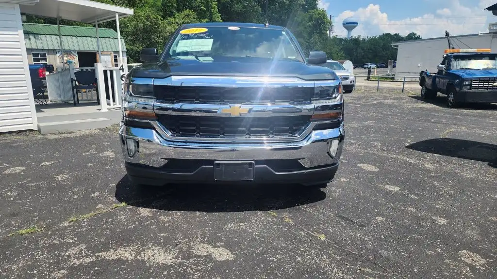 2017 Chevrolet Silverado 1500 LT Crew Cab Short Box's photo