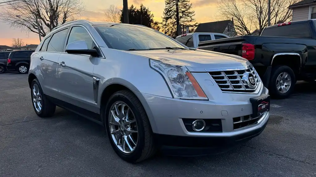 2014 Cadillac SRX AWD Performance Collection's photo