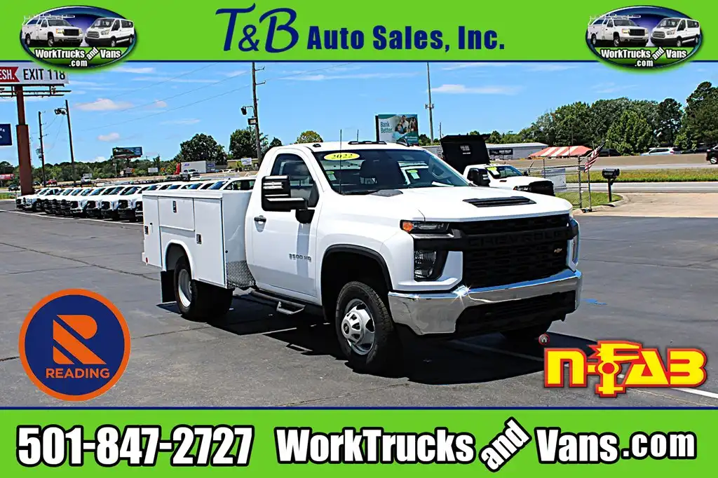 2022 Chevrolet Silverado HD Work Regular Cab 137.5" WB's photo