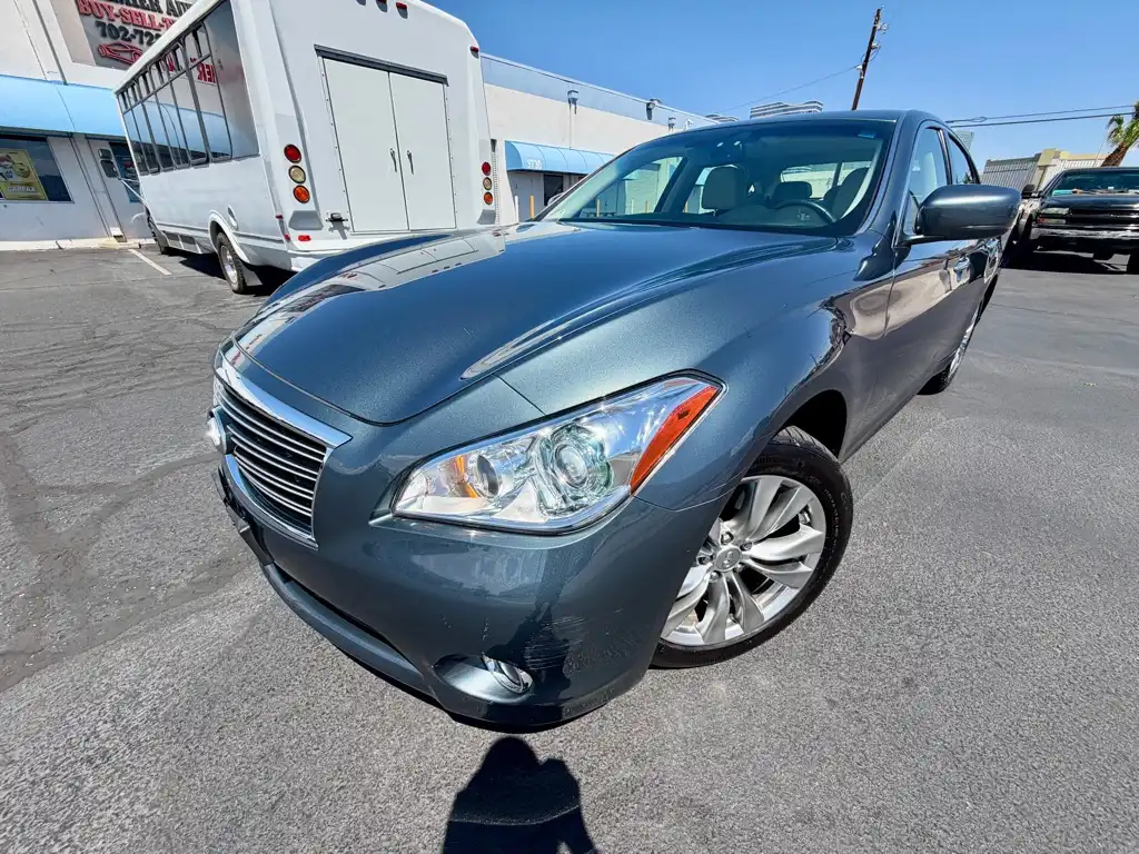 2012 INFINITI M AWD 37x's photo