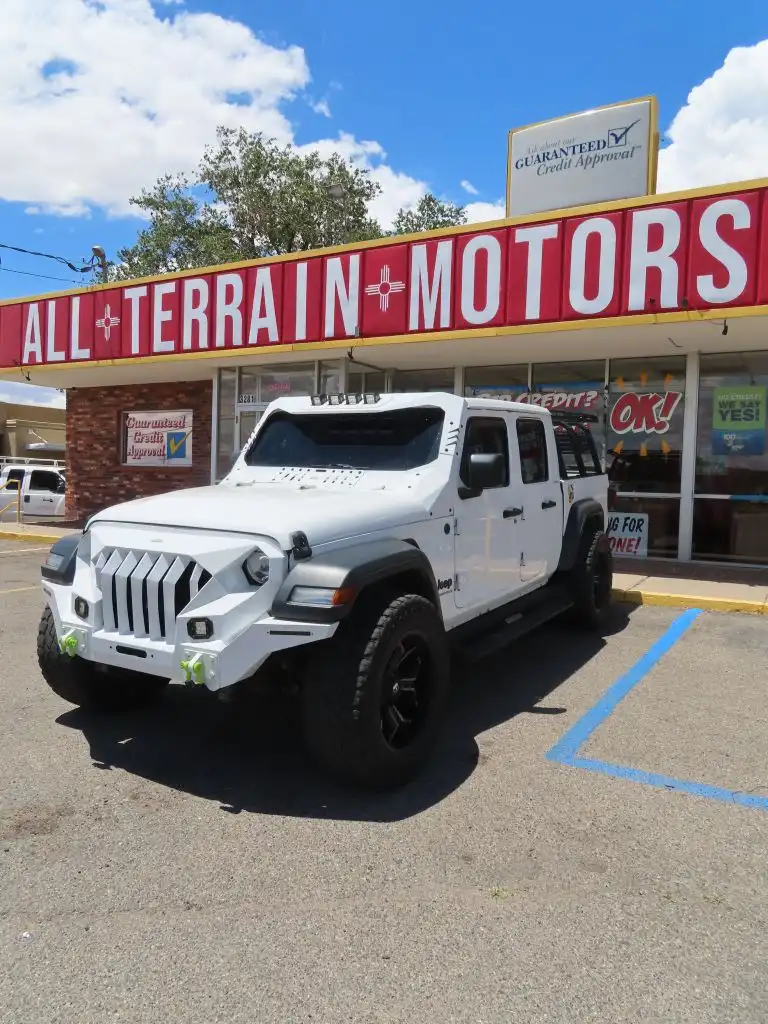2023 Jeep Gladiator Sport S's photo