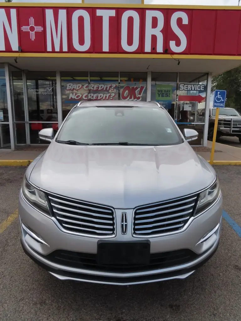 2017 Lincoln MKC Select AWD photo 3