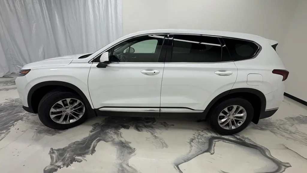 2019 Hyundai Santa Fe SEL 2.4 photo 5