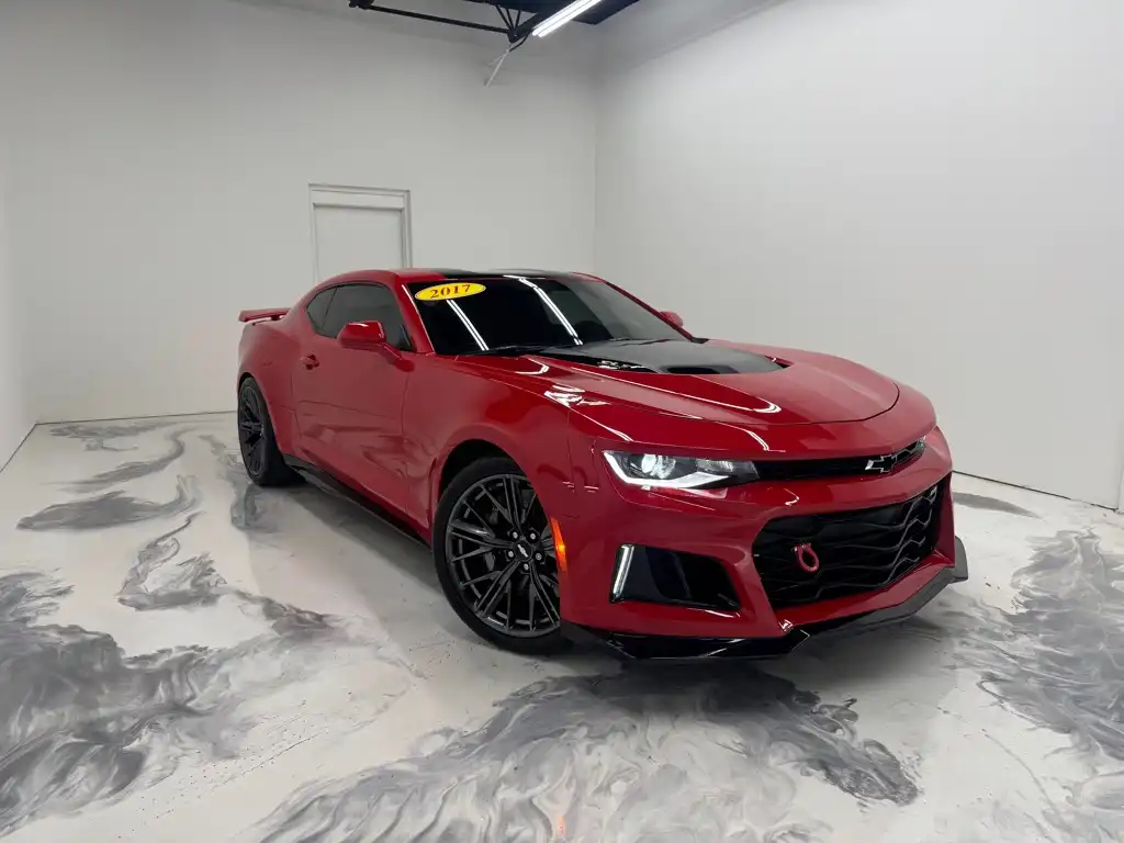 2017 Chevrolet Camaro ZL1's photo