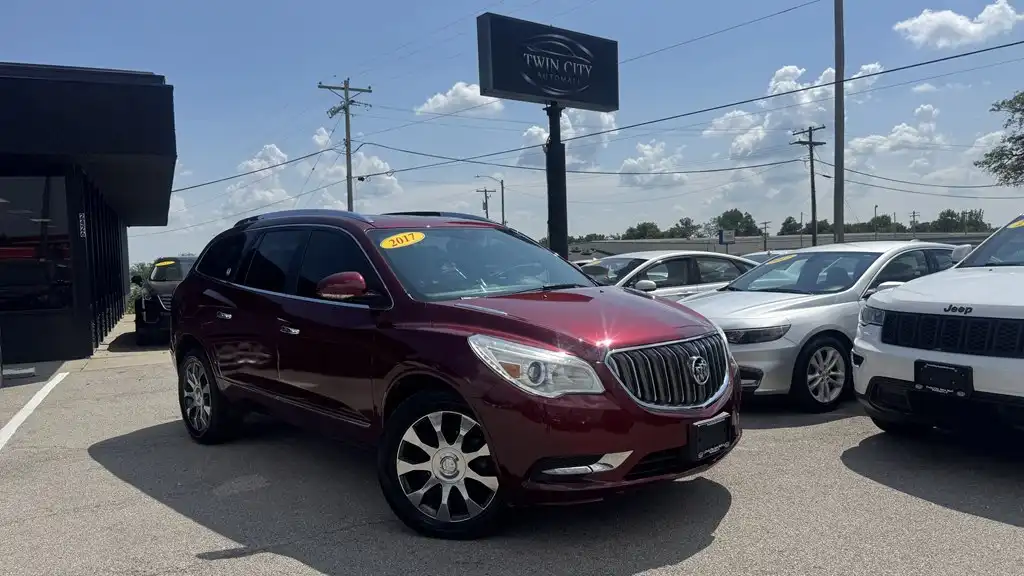 2017 Buick Enclave Leather's photo