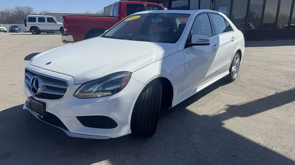 2014 Mercedes-Benz E-Class E350 Sport 4MATIC photo 4