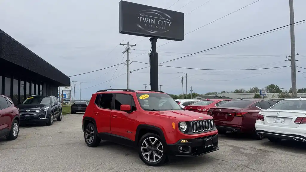 2015 Jeep Renegade Latitude FWD's photo