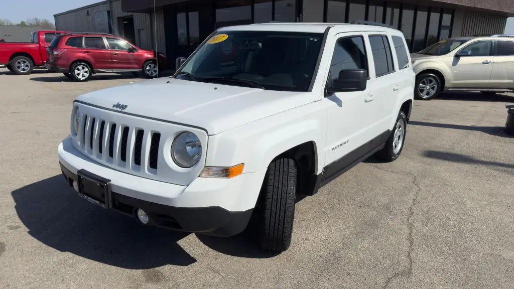 2017 Jeep Patriot Sport photo 3