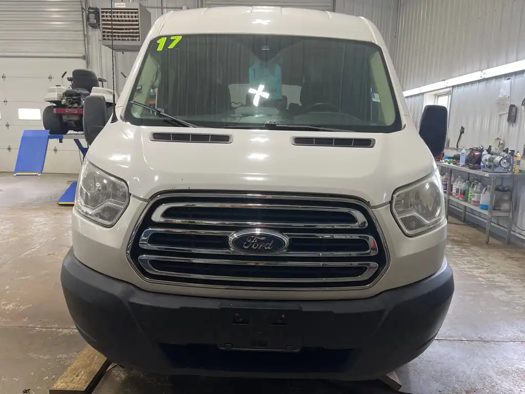 2017 Ford Transit 350 XLT Wagon Med Roof Sliding Pass. 148's photo