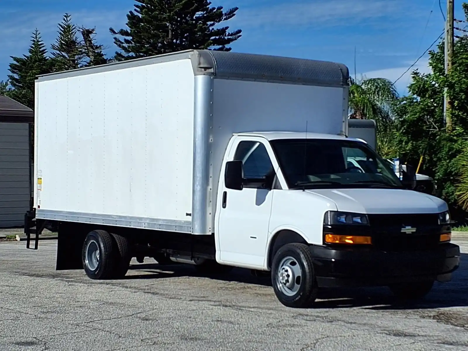 2019 Chevrolet Express 3500 177 WB's photo