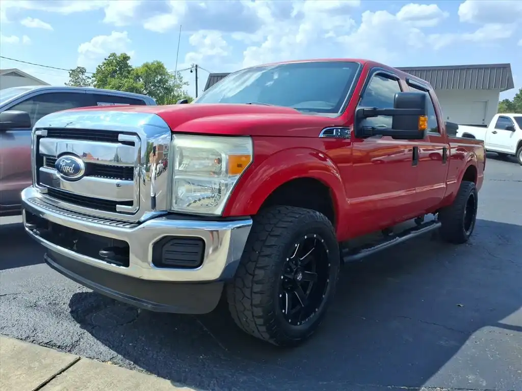 2011 Ford F-250 XLT 4WD Crew Cab 156 in's photo