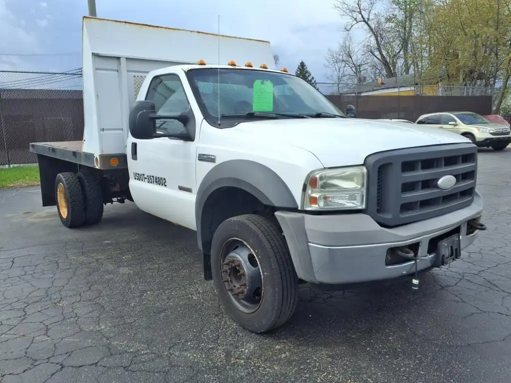 2005 Ford F-450's photo