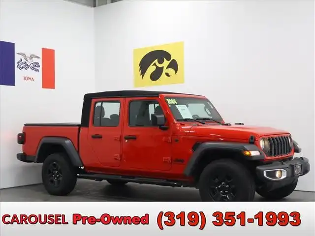 2024 Jeep Gladiator Sport's photo