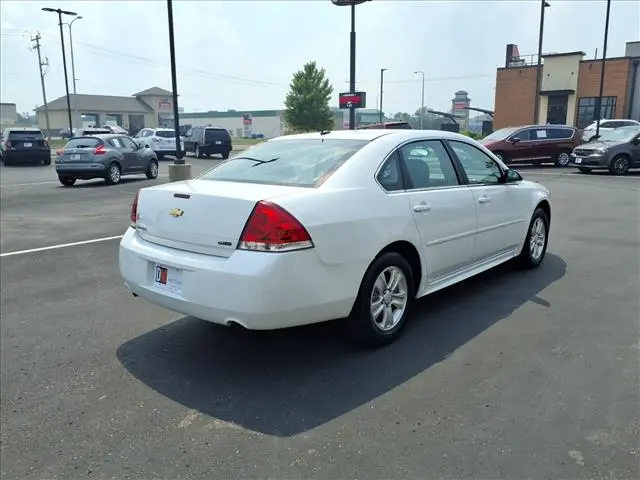 2012 Chevrolet Impala LS photo 3