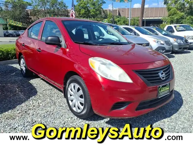 2014 Nissan Versa 1.6 S Plus CVT's photo
