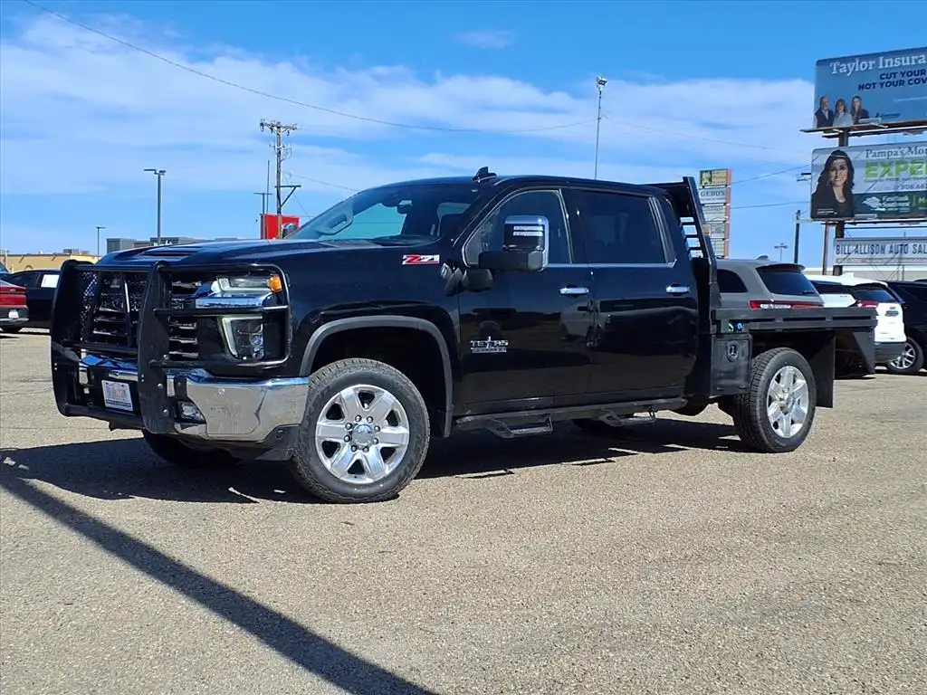 2021 Chevrolet Silverado HD LTZ 4WD Crew Cab Standard Box's photo