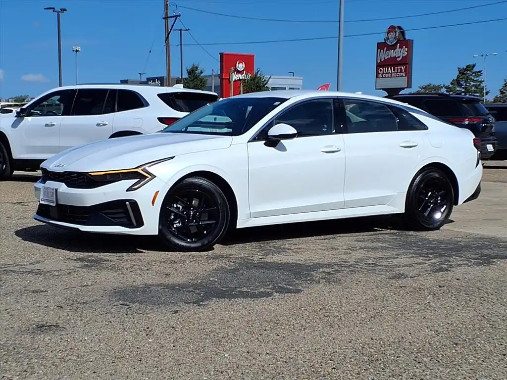 2026 Kia Optima LXS FWD's photo