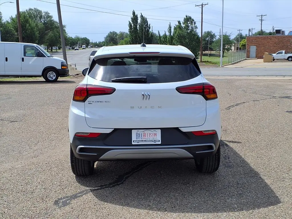 2025 Buick Encore GX Preferred AWD photo 4