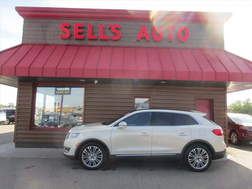 2016 Lincoln MKX Reserve AWD's photo