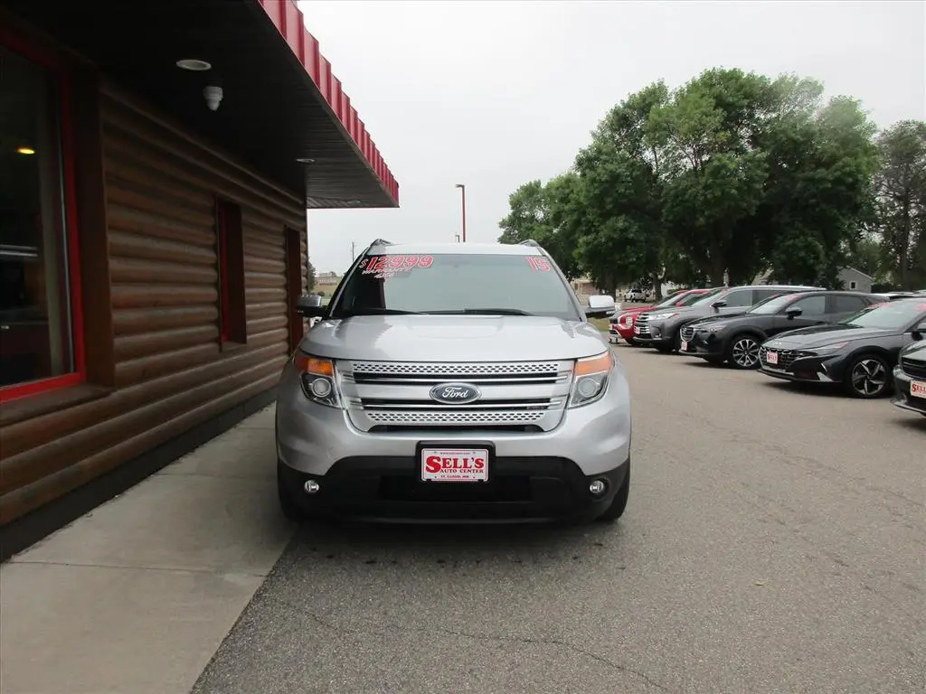 2015 Ford Explorer Limited 4WD photo 3