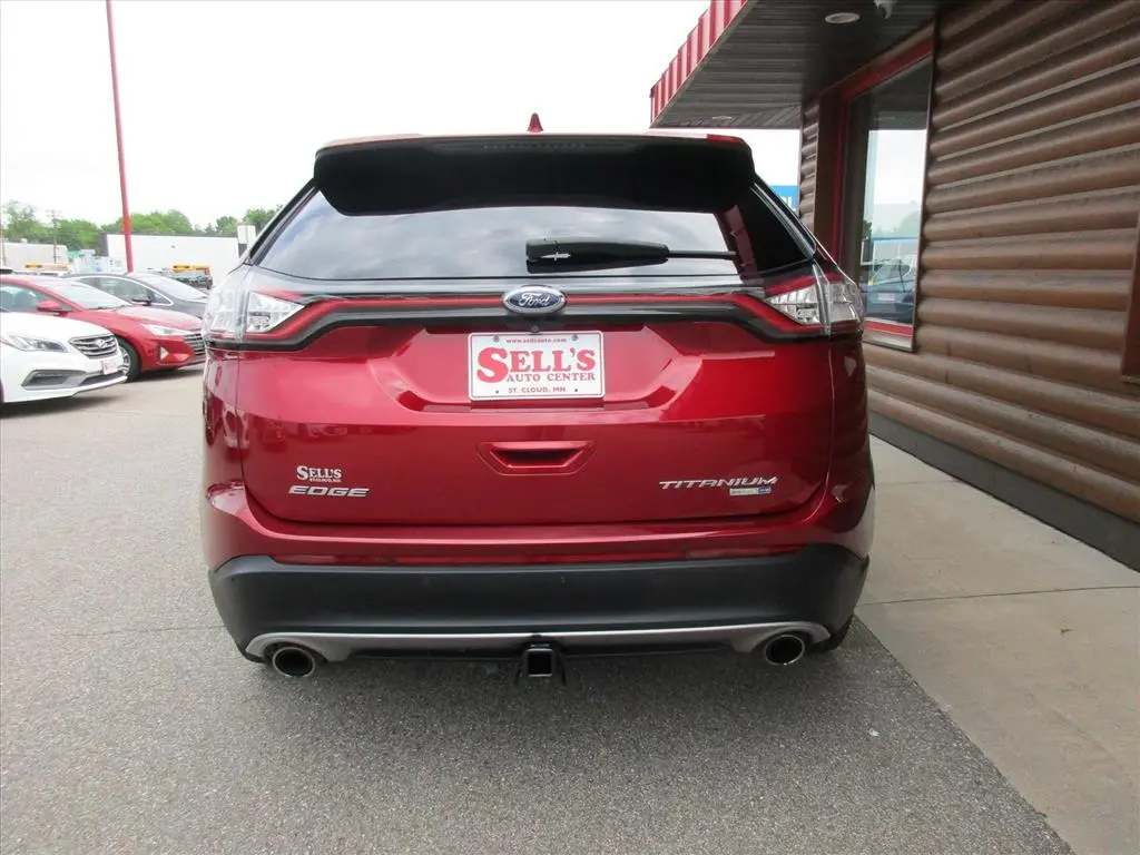 2017 Ford Edge Titanium AWD photo 5