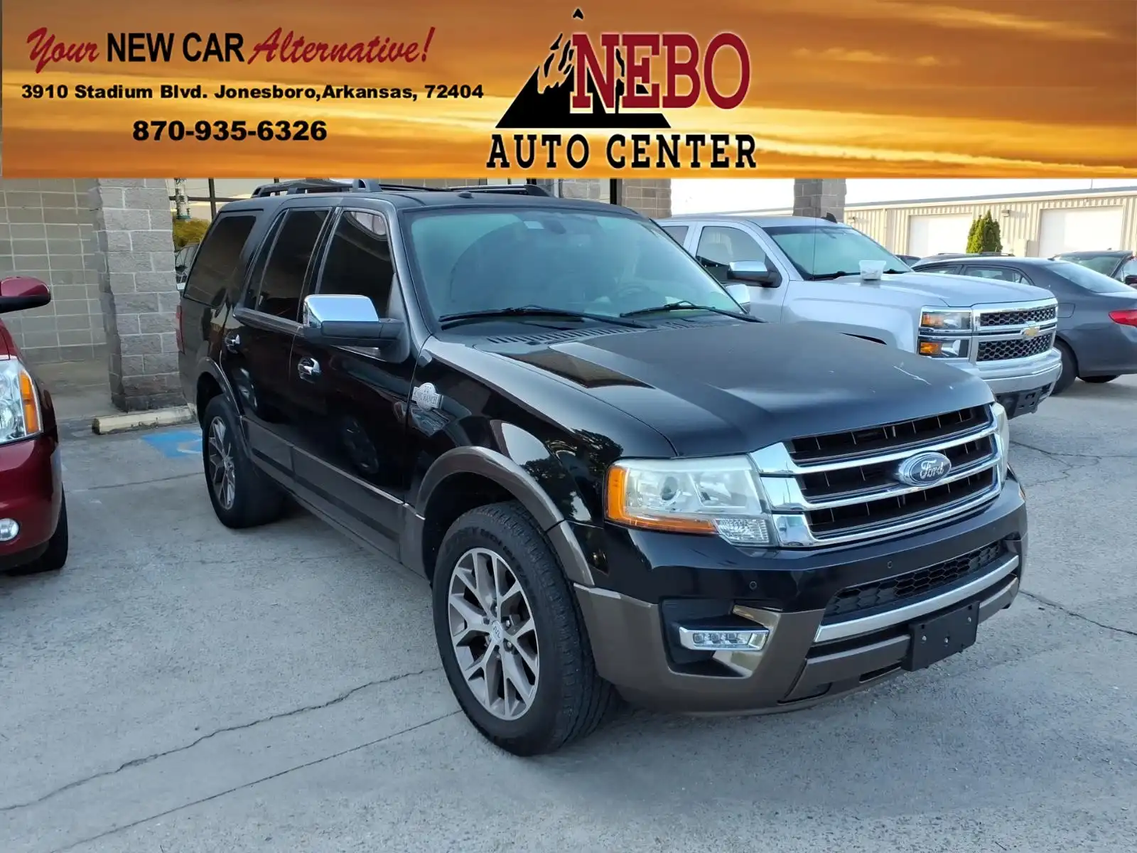 2016 Ford Expedition XLT's photo