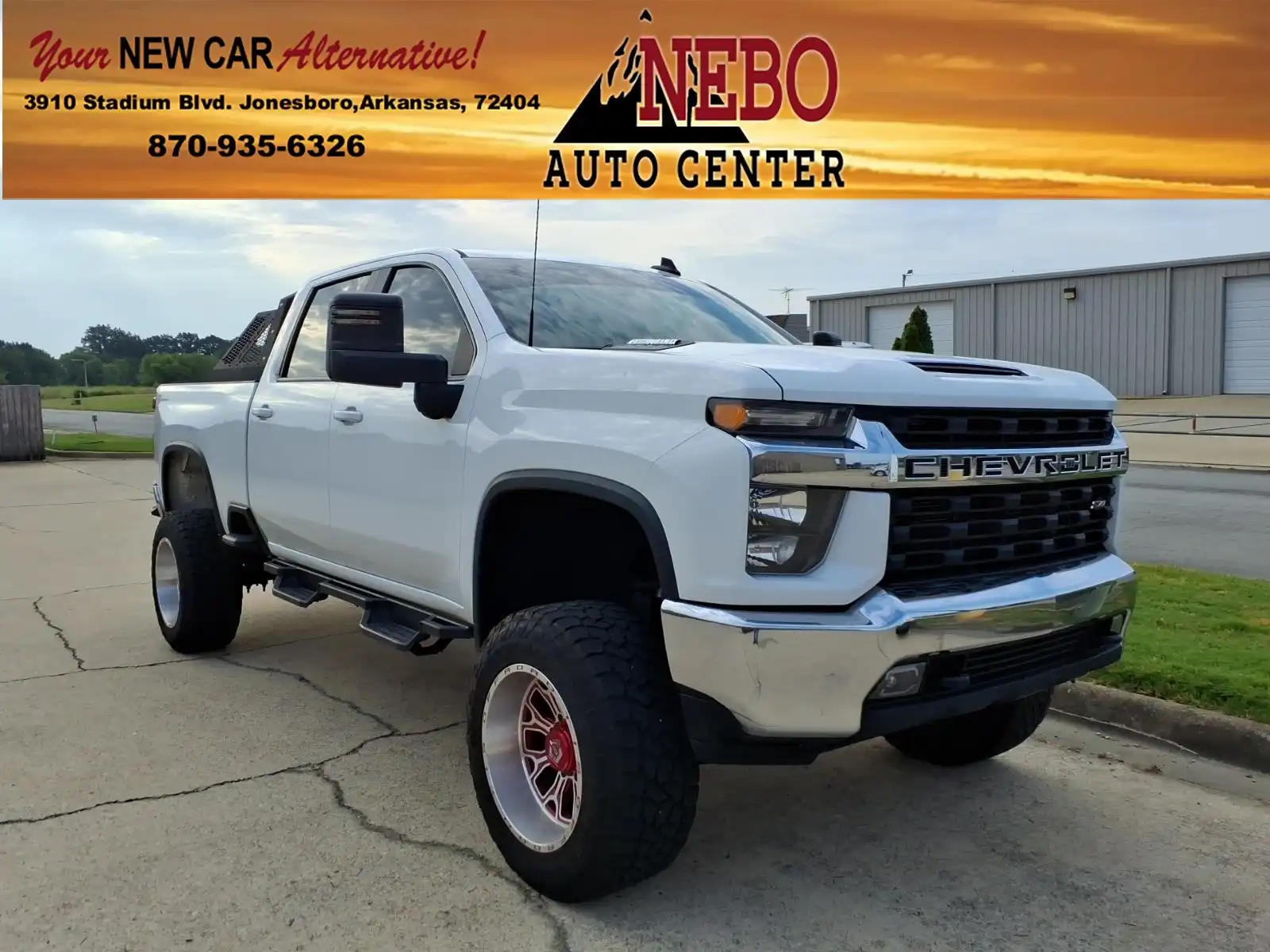 2020 Chevrolet Silverado HD LT 4WD Crew Cab Standard Box's photo