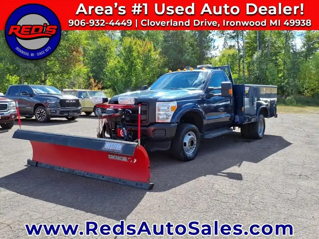 2016 Ford F-350 XL 4WD Regular Cab DRW 165 in's photo