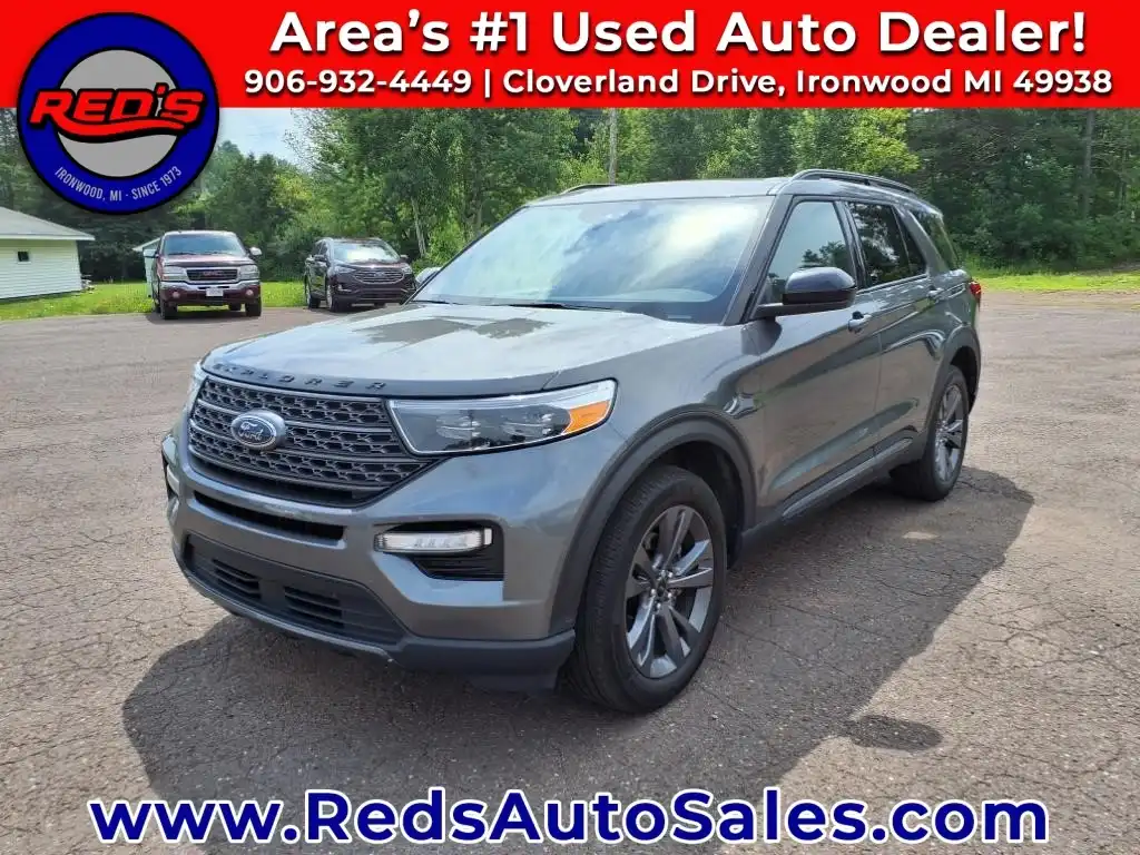 2023 Ford Explorer XLT 4WD's photo
