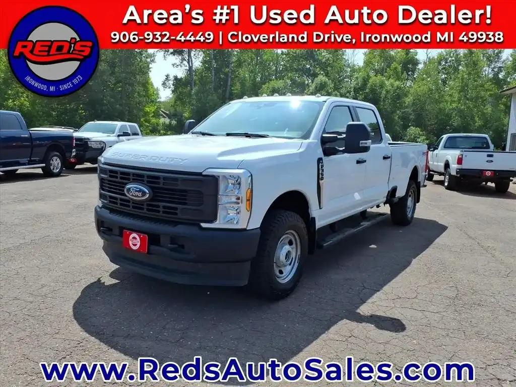 2025 Ford F-350 XL 4WD Crew Cab SRW 8' Box's photo