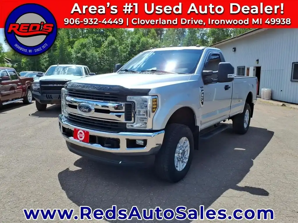 2018 Ford F-350 XLT 4WD Regular Cab SRW 142 in's photo