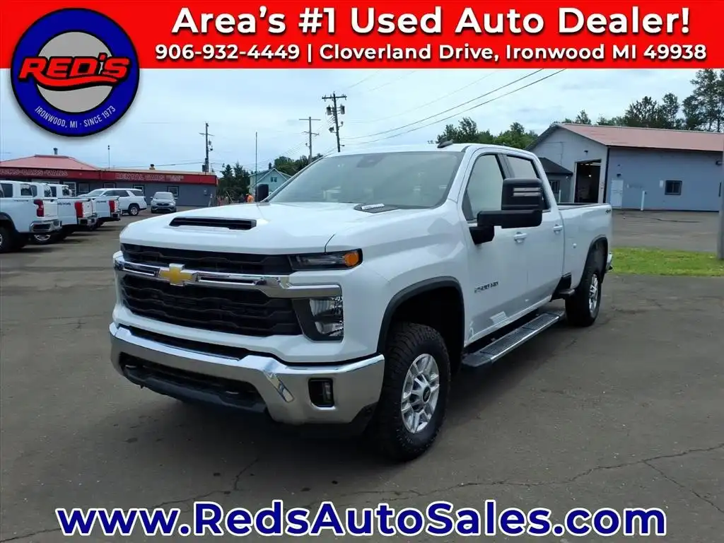 2025 Chevrolet Silverado HD LT 4WD Crew Cab Long Box's photo