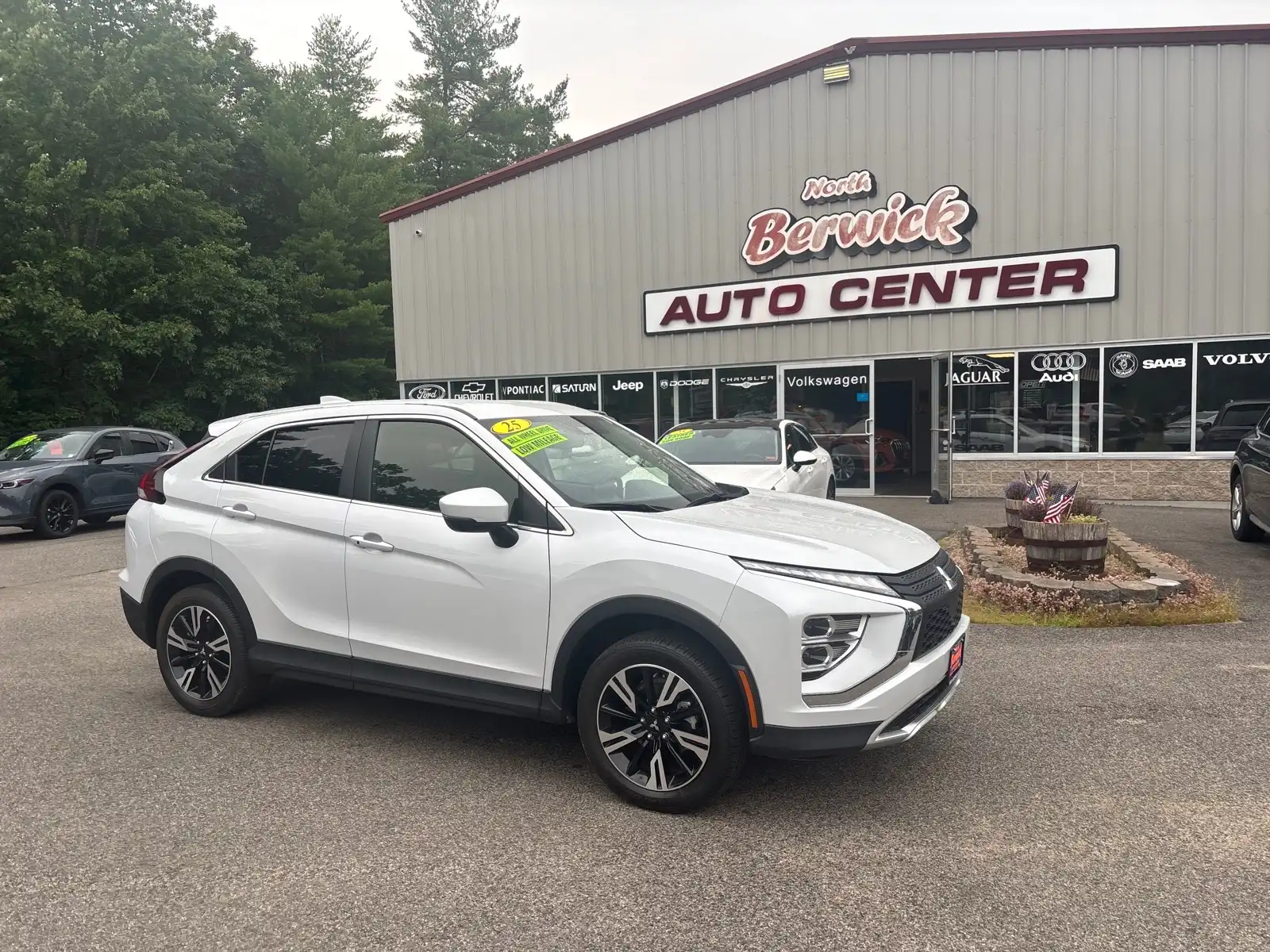 2025 Mitsubishi Eclipse Cross SE S-AWC's photo
