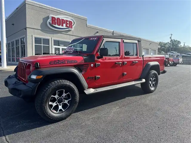 2020 Jeep Gladiator Sport S's photo