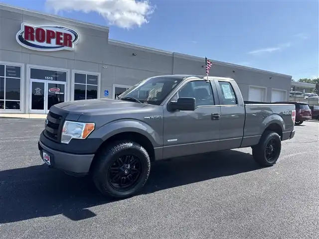 2013 Ford F-150 XL 4x4 SuperCab 163-in's photo