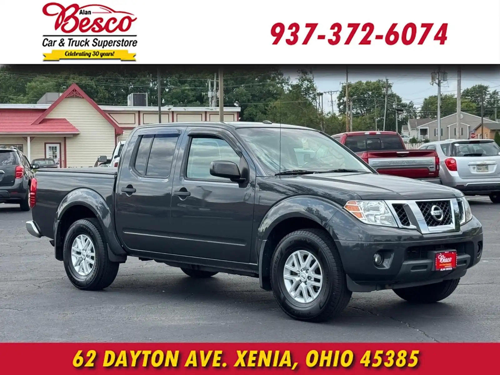 2015 Nissan Frontier 4.0 SV Crew Cab 4X4 AT SWB's photo