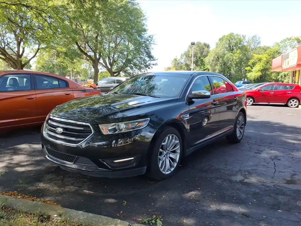 2014 Ford Taurus Limited AWD's photo