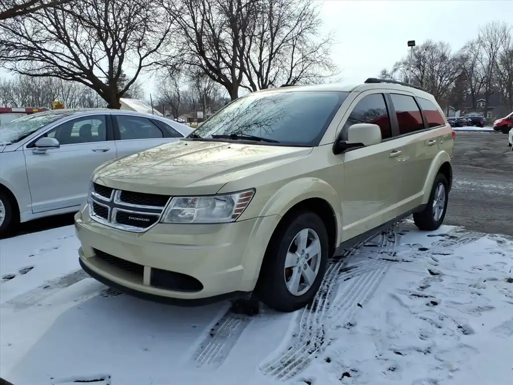 2011 Dodge Journey Mainstreet AWD's photo
