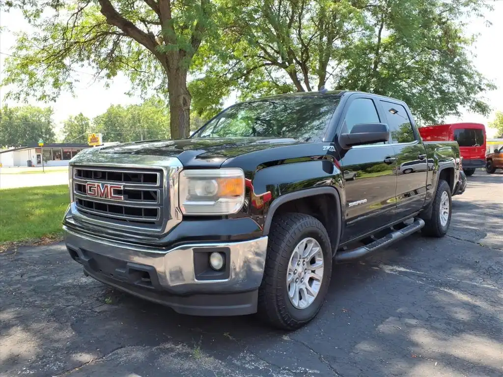 2014 GMC Sierra 4WD Crew Cab SLE LWB's photo