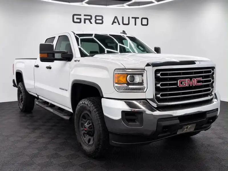 2017 GMC Sierra 4WD Double Cab Long Box's photo