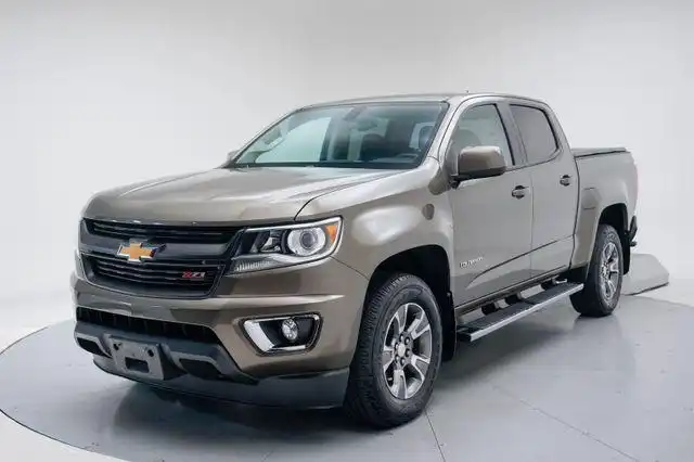 2016 Chevrolet Colorado Z71 4WD Crew Cab Short Box's photo