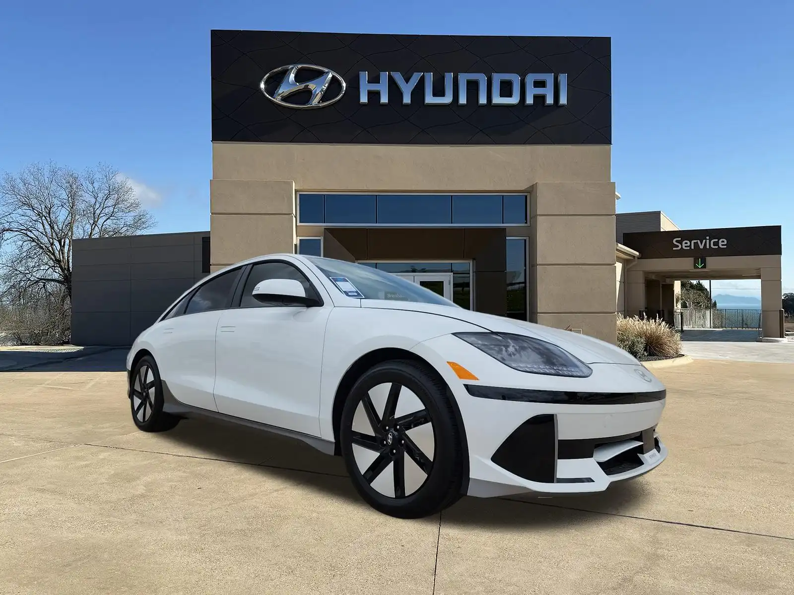 2023 Hyundai Ioniq 6 SE RWD Standard Range's photo
