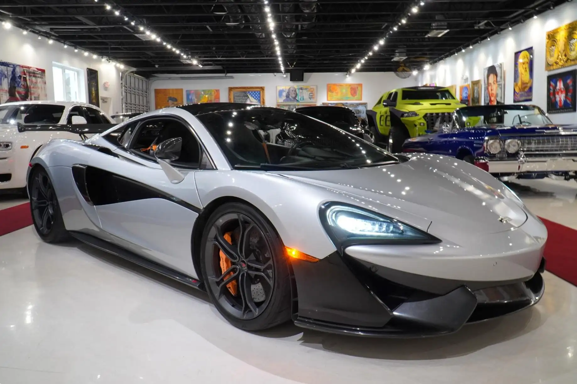 2017 McLaren 570S Coupe's photo