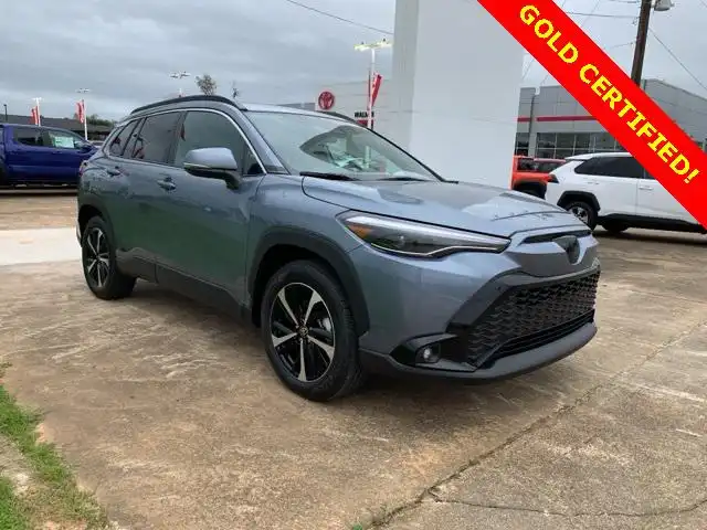 2024 Toyota Corolla Cross Hybrid XSE AWD's photo