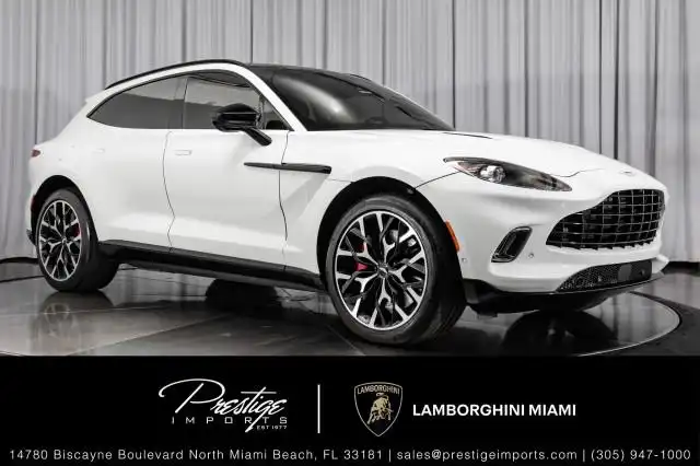 2021 Aston Martin DBX 4.0 V8 AWD's photo