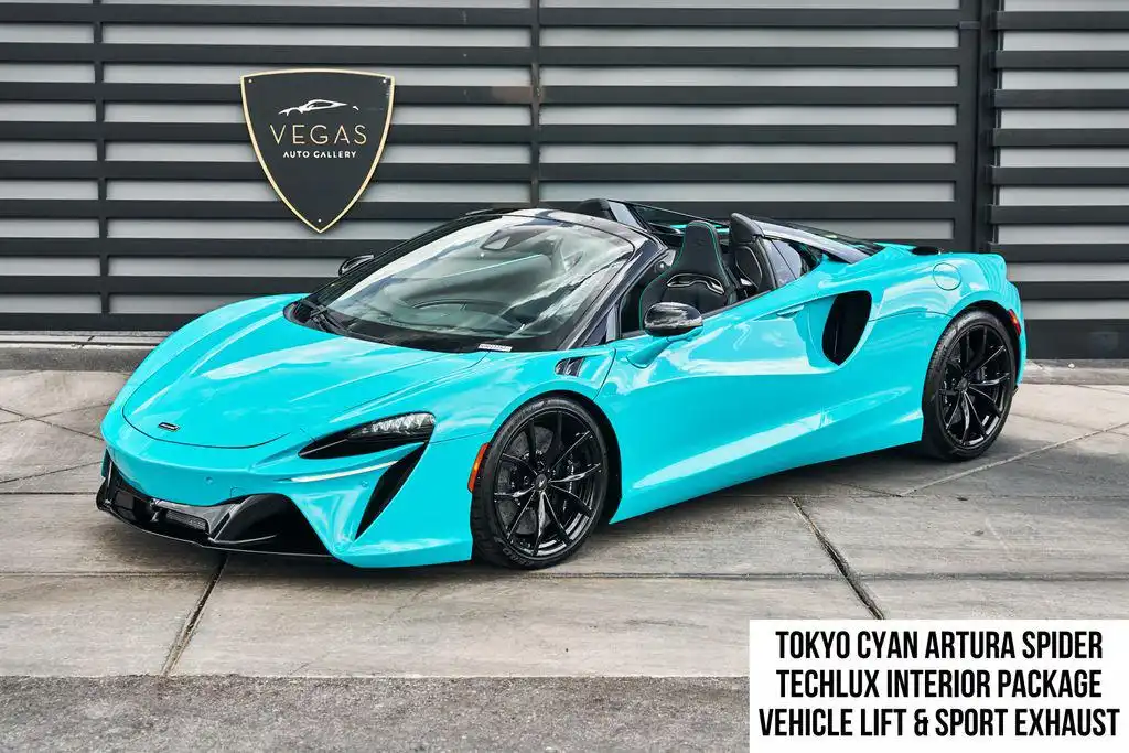 2025 McLaren Artura 3.0 Performance's photo