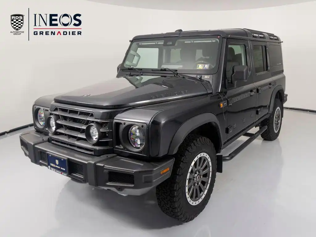 2025 INEOS Grenadier Fieldmaster Edition's photo