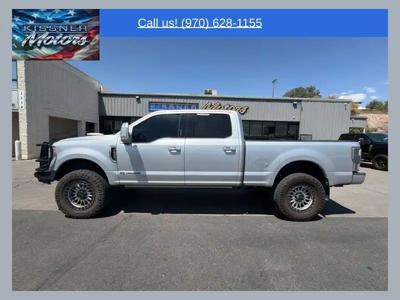 2017 Ford F-350 Platinum 4x4 Crew Cab 6-1/2' Box SRW's photo
